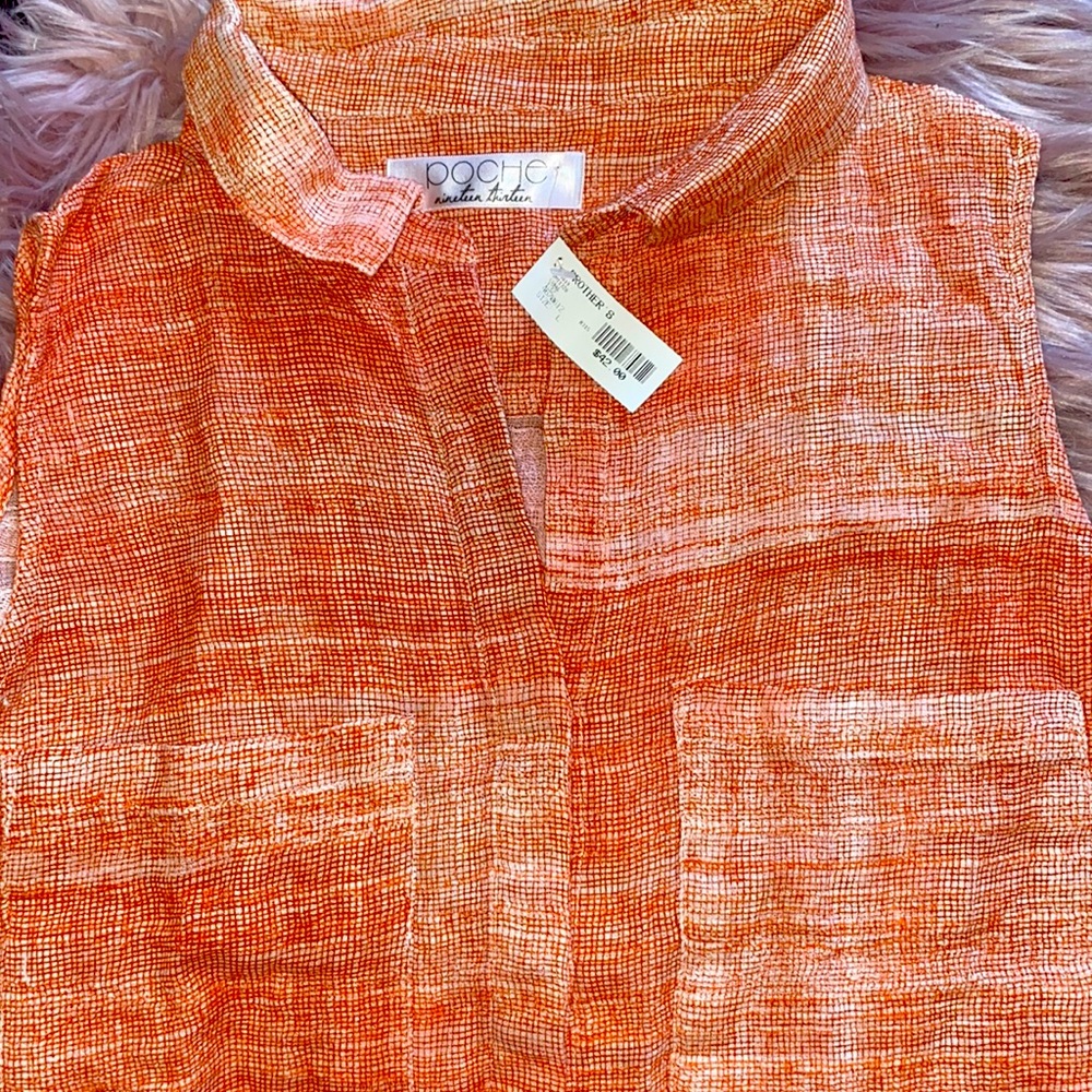 Sleeveless button down shirt